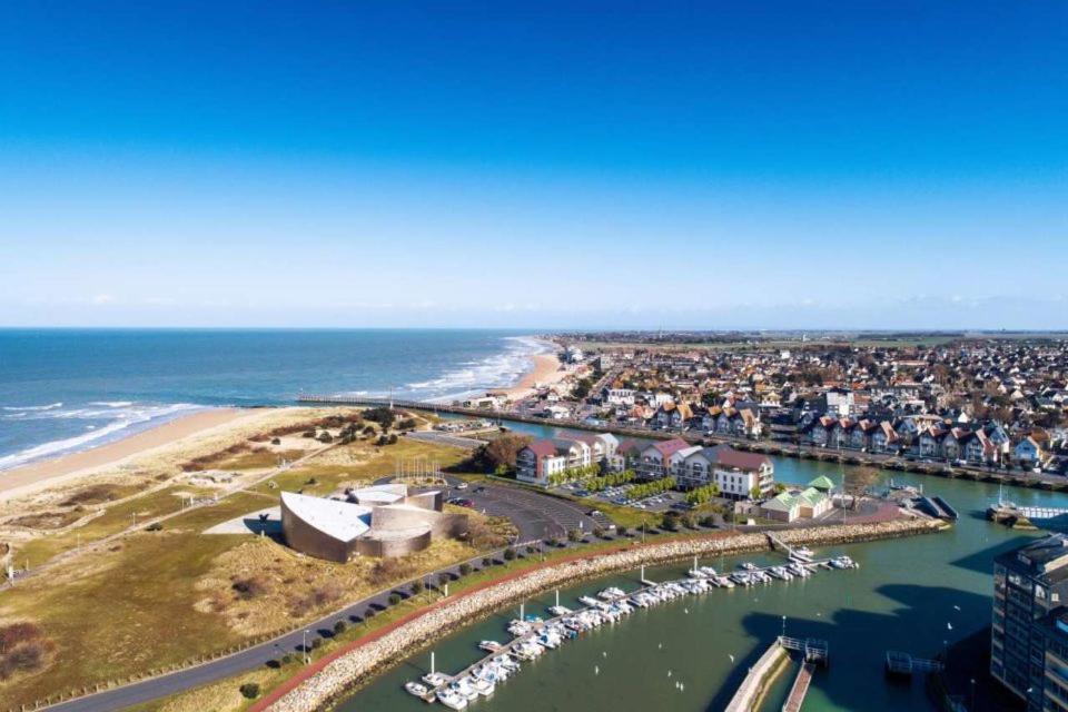 Embruns - F2 400M De La Mer - Juno Beach Bernieres-sur-Mer Экстерьер фото